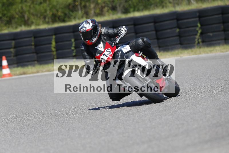 /48 25.08.2025 Cornu Master School ADR/gruen-vert/115